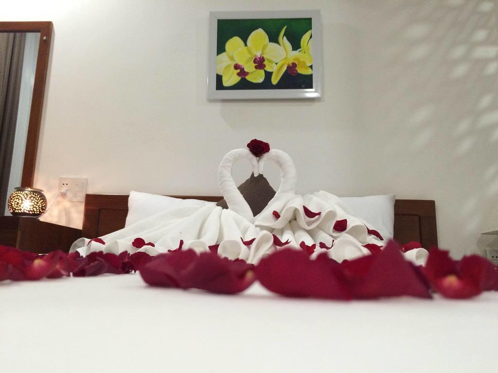 Ocean Flower Hotel Дананг Экстерьер фото