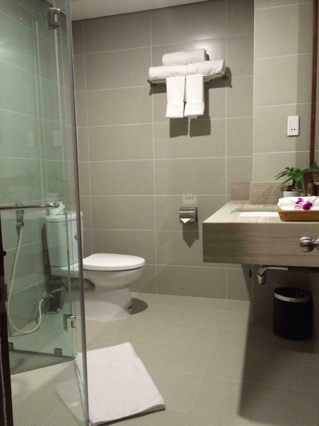 Ocean Flower Hotel Дананг Экстерьер фото